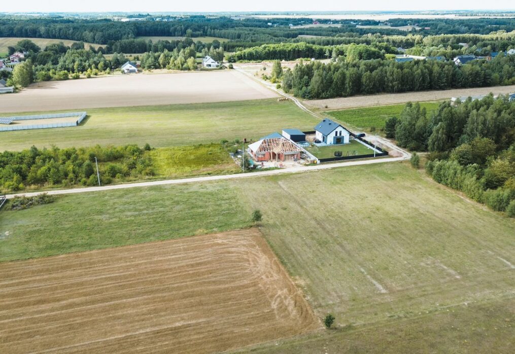 Chcesz kupić działkę – co możesz sprawdzić samodzielnie?